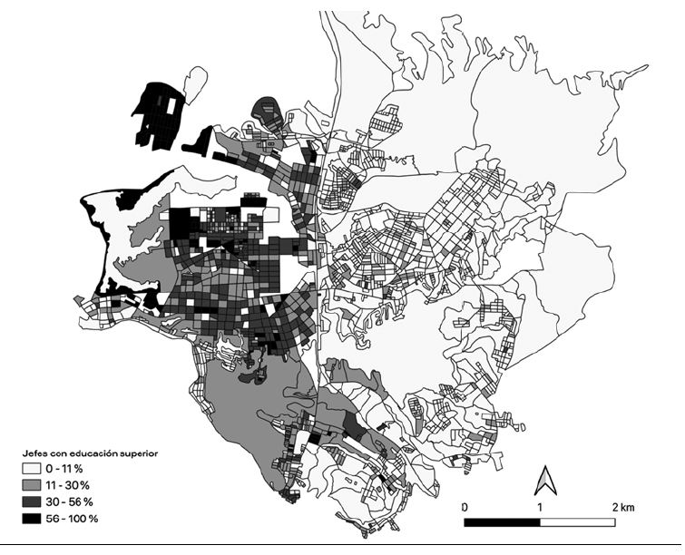 Distribuci&oacute;n del porcentaje de jefes de hogar con educaci&oacute;n superior en 2005